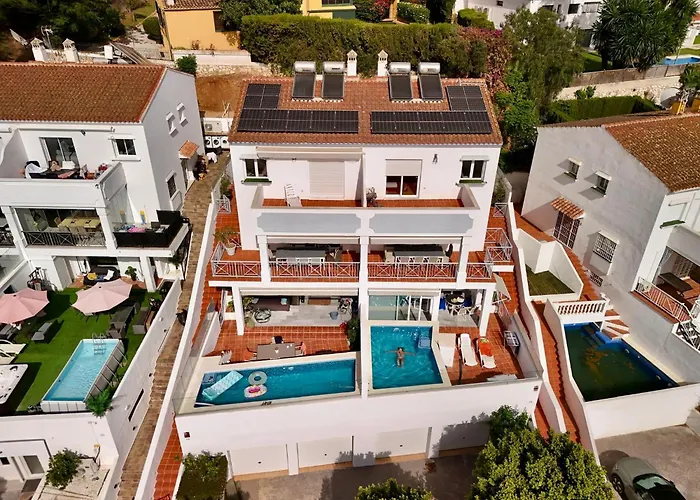 Luxury With Private Swimming Pool Διαμέρισμα *