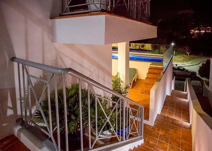 Διαμέρισμα Luxury With Private Swimming Pool