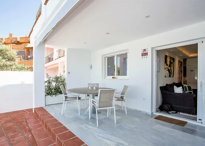 Luxury With Private Swimming Pool Διαμέρισμα Μαρμπέλλα