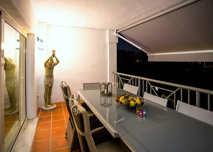 Luxury With Private Swimming Pool Διαμέρισμα Μαρμπέλλα