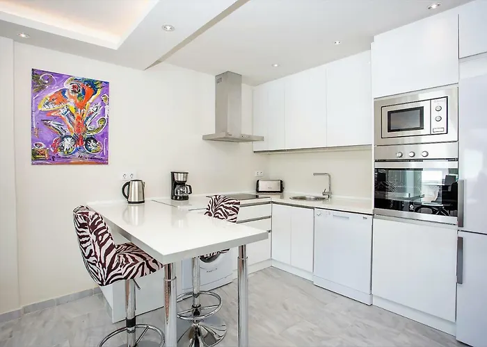 Διαμέρισμα Luxury With Private Swimming Pool