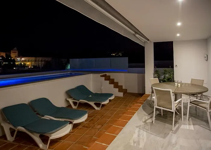 Luxury With Private Swimming Pool Διαμέρισμα