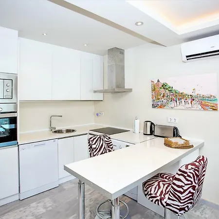 Apartment Luxury With Private Swimming Pool *