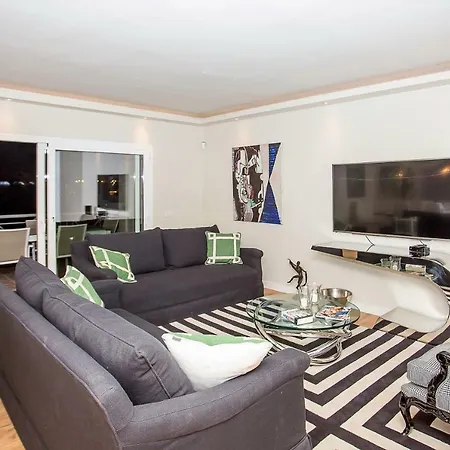 Apartment Luxury With Private Swimming Pool *