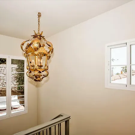 Luxury With Private Swimming Pool Apartment